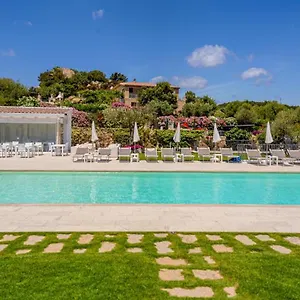 La Corte Di Pulicinu Bed & Breakfast Baja Sardinia