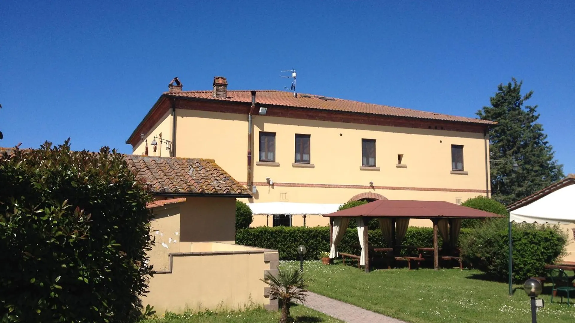 Landhuis I Chiari Pension Acquaviva